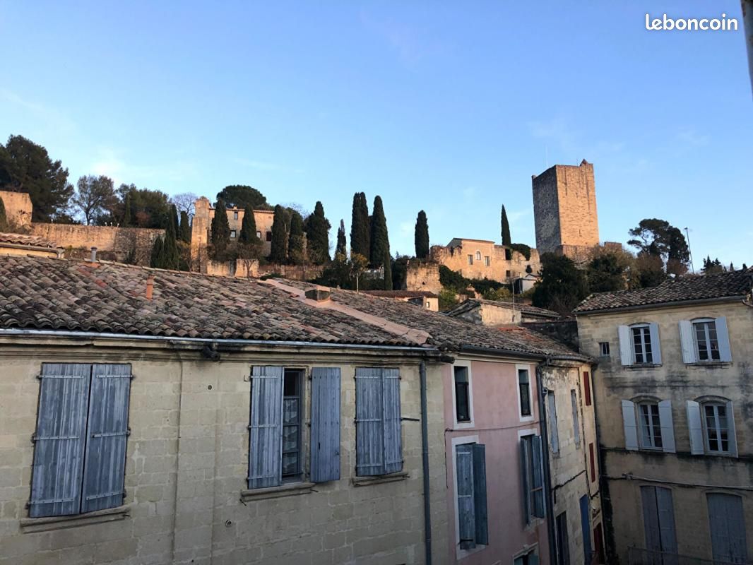Immeuble 4 pièces 410 m² · à Sommières · 410 m² · 727 000 €