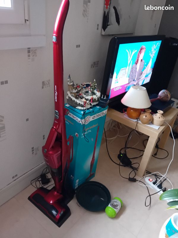 Aspirateur balai sans fil (image 1)