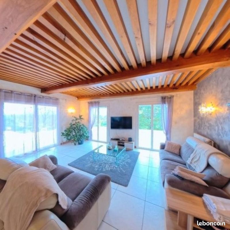 Villa 9 pièces 270 m² (image 9)