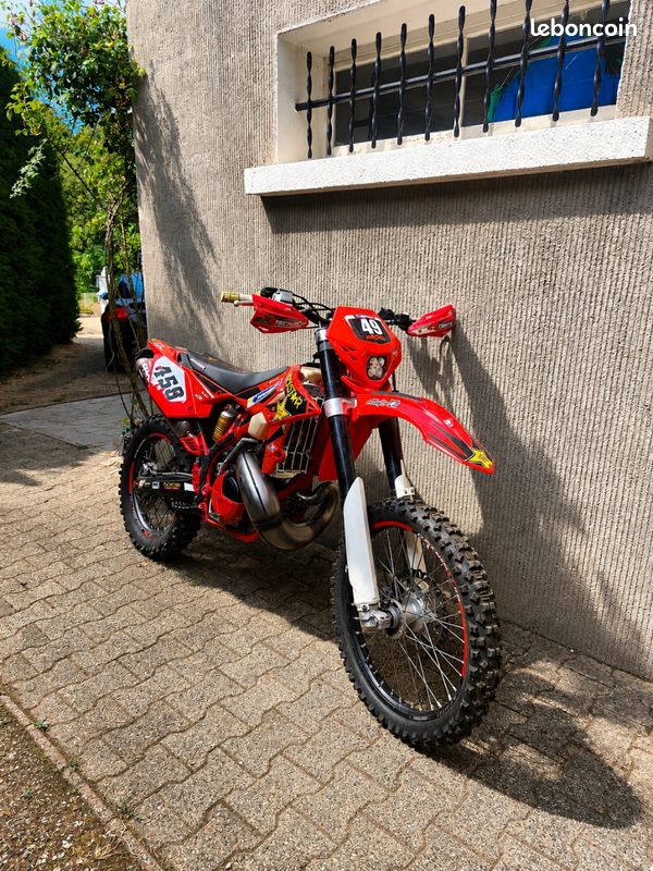 Beta 300 rr (image 1)