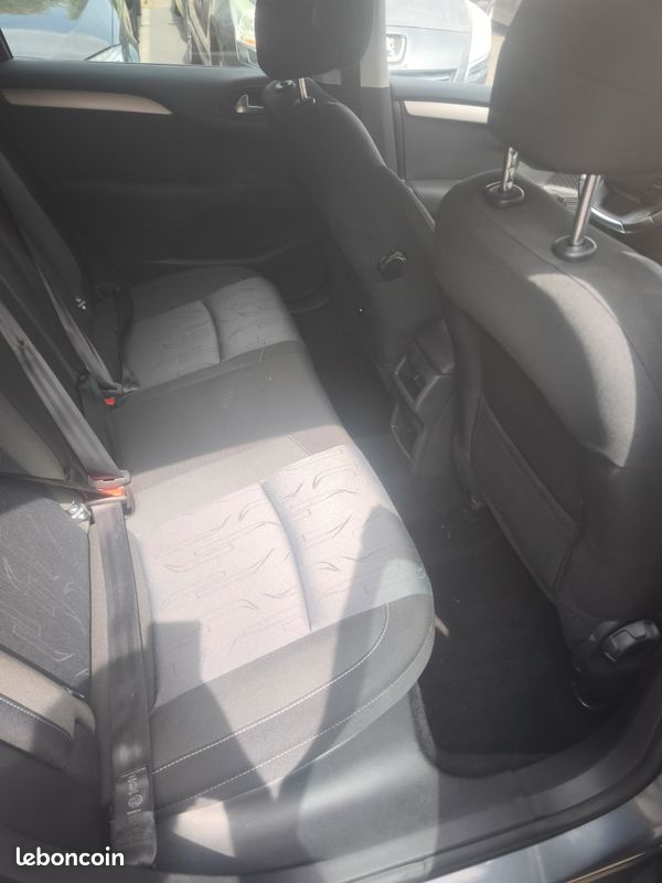 Citroën C4 phase 2 (image 4)