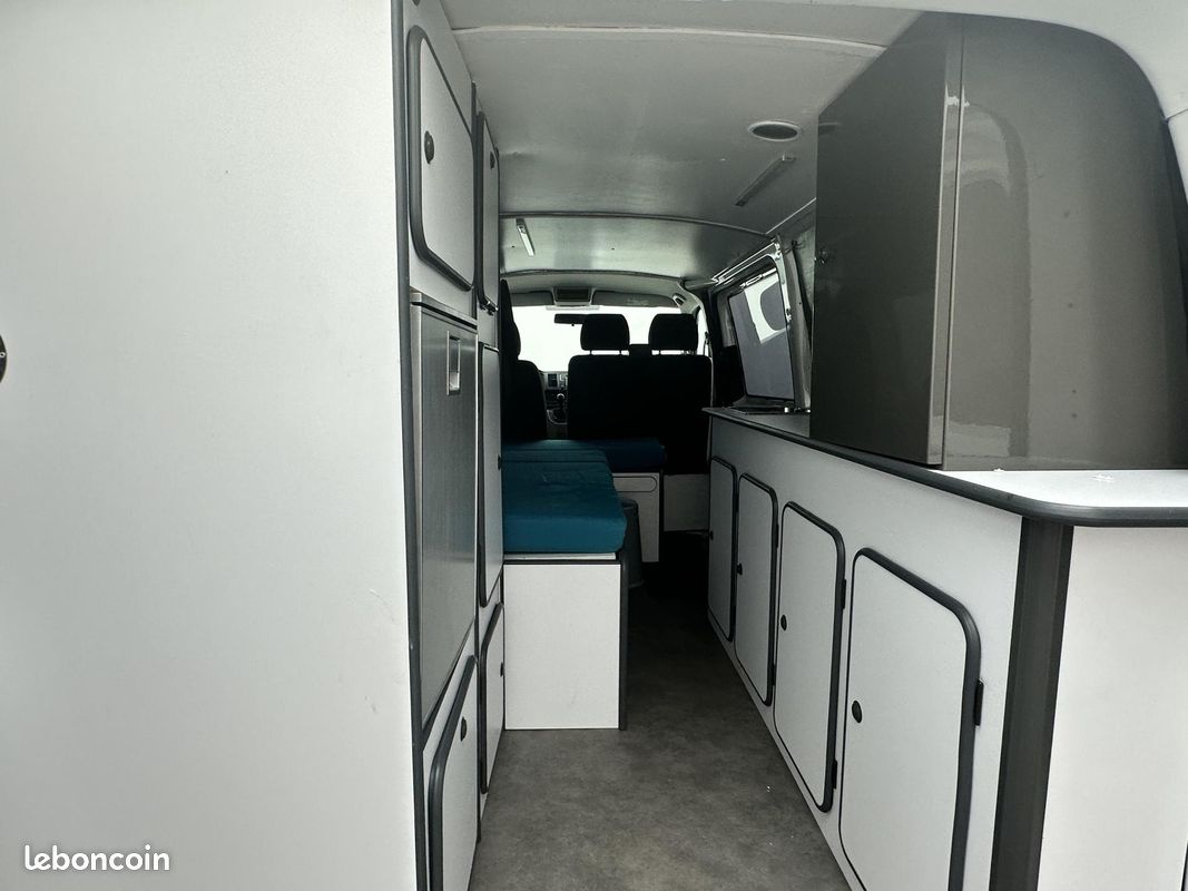 VOLKSWAGEN TRANSPORTER T6 L2H1 2.0 TDi 102ch ENTIEREMENT AMÉNAGÉ - GARANTIE 12 MOIS (image 16)