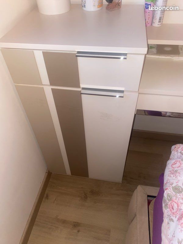 Maquillage meuble avec miroir (image 2)