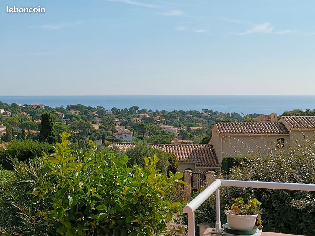 Maison 4 pièces 88 m² · à Roquebrune-sur-Argens · 88 m² · 629 000 €