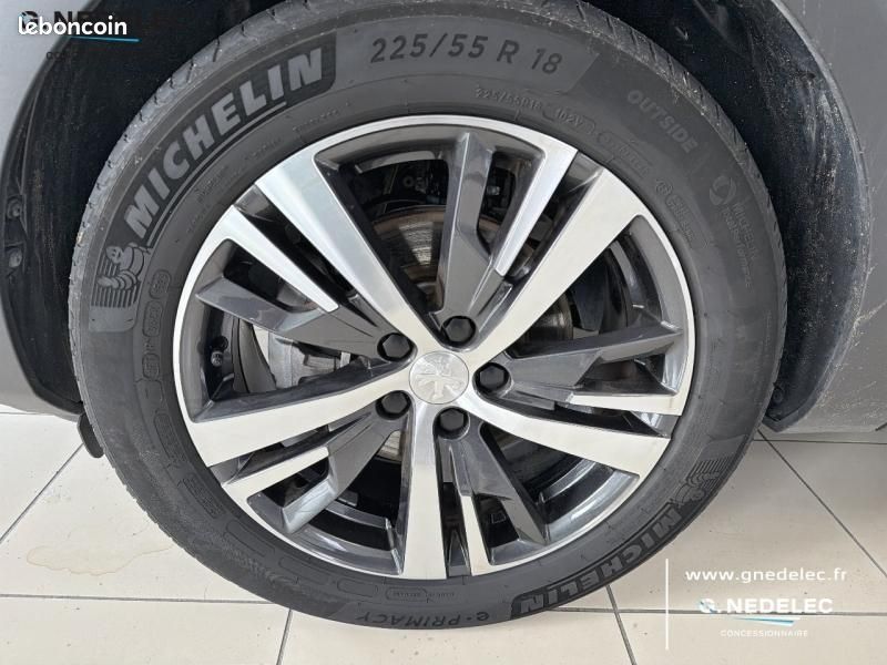 Peugeot 5008 1.2 PureTech 130ch S&S GT EAT8 (image 11)