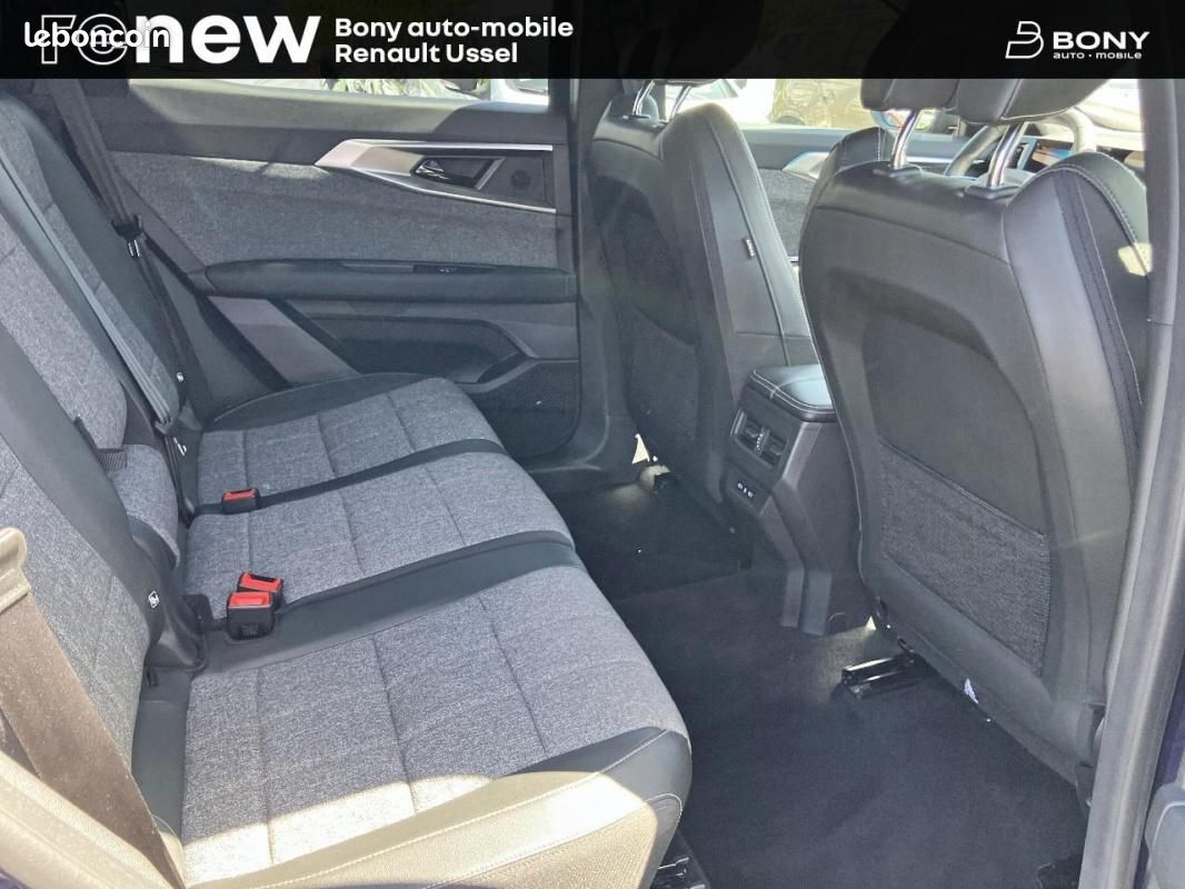 Renault Espace VI full hybrid E-Tech 200 ch 7pl Techno (image 11)