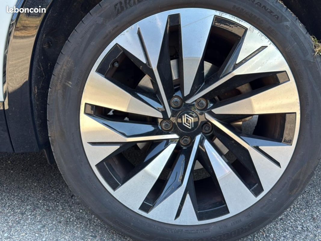 RENAULT RAFALE 1.2 e-tech full hybrid 200 techno (image 14)