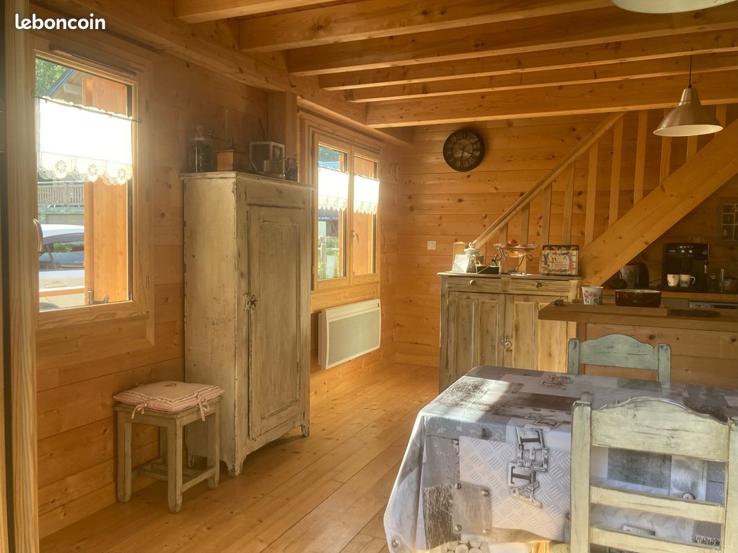 Chalet de Montagne à la Féclaz avec Jacuzzi à partir de 800 Euros (image 5)