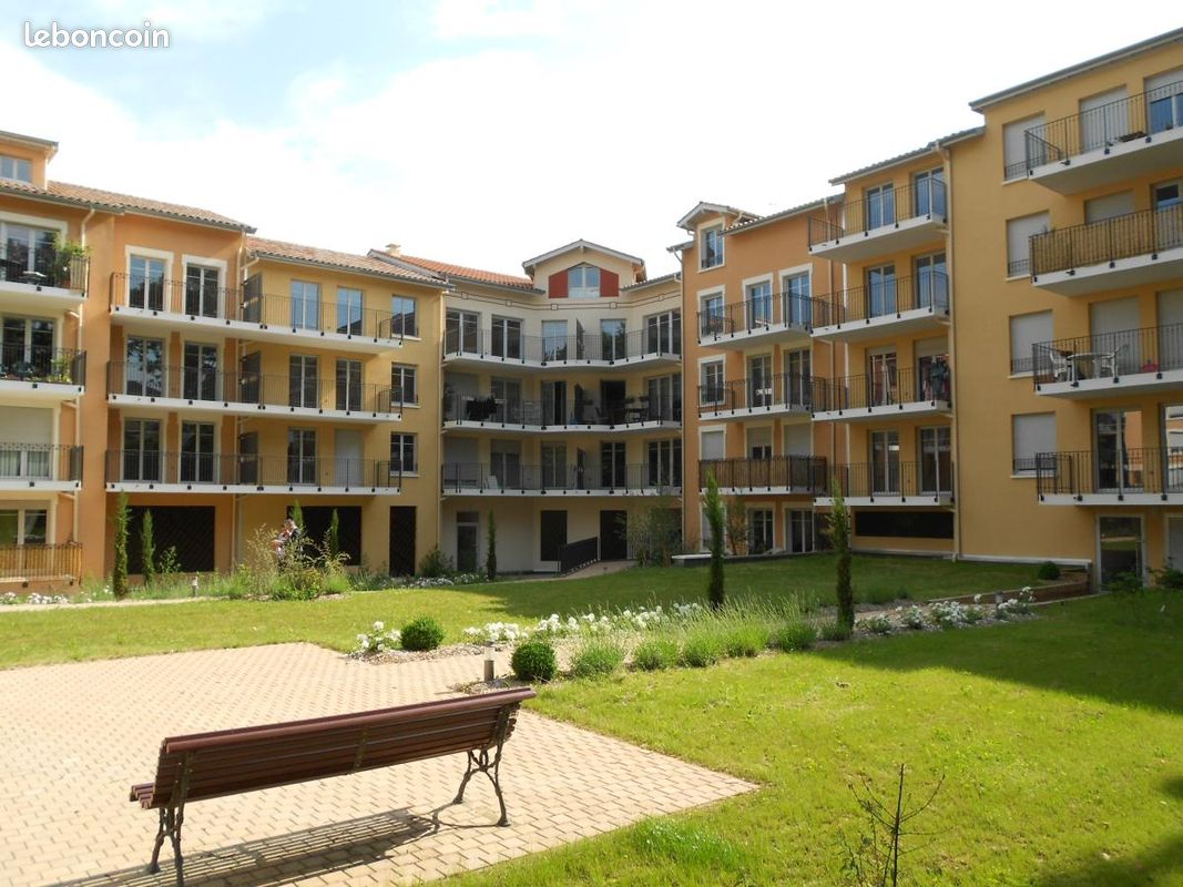 Appartement 2 pièces 50 m² · à Oullins-Pierre-Bénite · 50 m² · 186 000 €