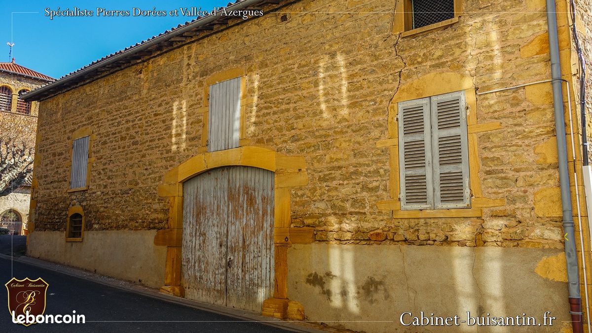 Maison 5 pièces 127 m² · à Val d'Oingt · 127 m² · 135 000 €
