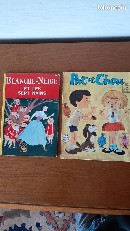4 livres anciens BLANCHE NEIGE - PAT ET CHOU - LA MALLE DE SAN FRANCISCO - LE CHIEN DU SHERIF (image 1)