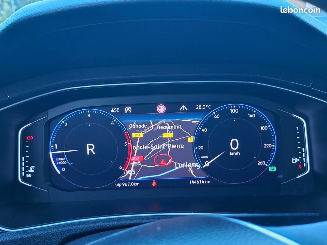 Volkswagen T-Roc 2.0 Tdi 150 ch Carat 4motion Dsg Bva Start-stop /Distri ok/Suivi complet/Croffre... (image 23)