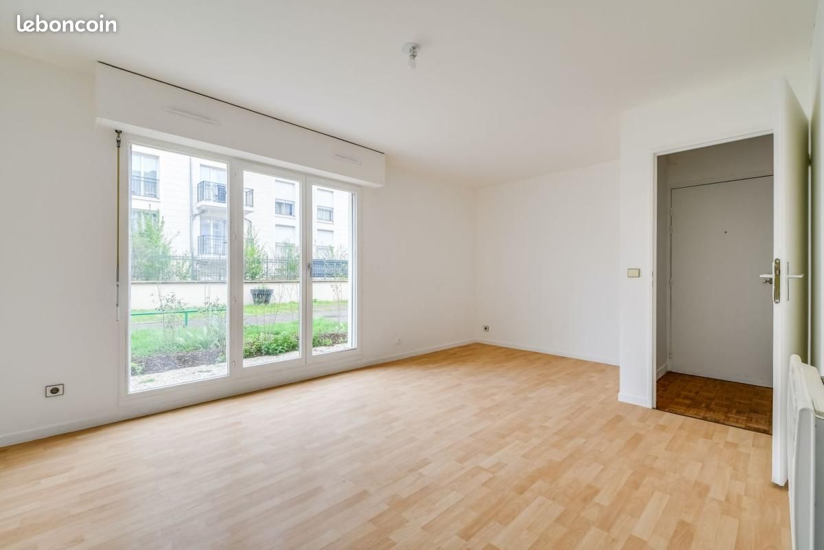 Appartement 1 pièce 27 m² · à La Garenne-Colombes · 27 m² · 199 000 €