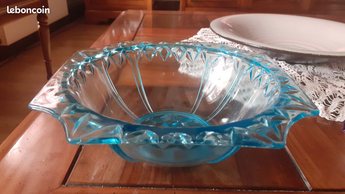 Ancien Saladier En Verre – Style Vintage – Avec Légère égrenure Et Petites Griffes