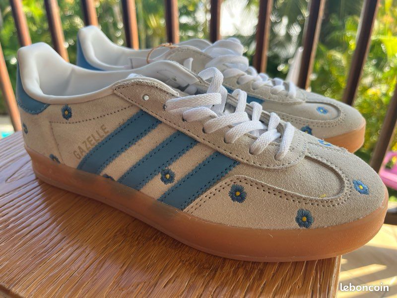 adidas gazelle silver green womens adidas Gazelle Indoor 'Cotton Weave Pack main image 1