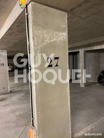 Parking/box DAMMARTIN EN GOELE