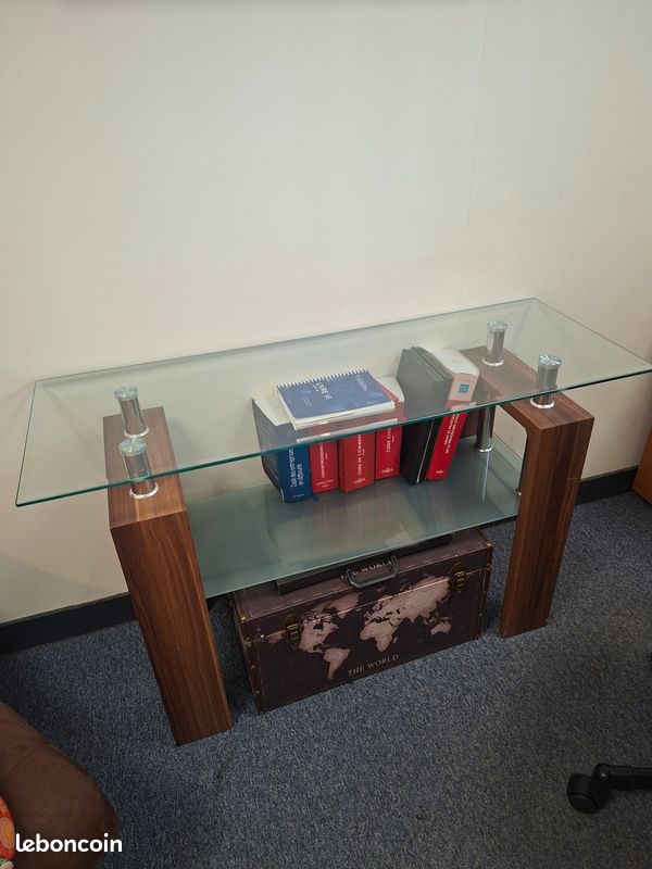 Console (image 7)