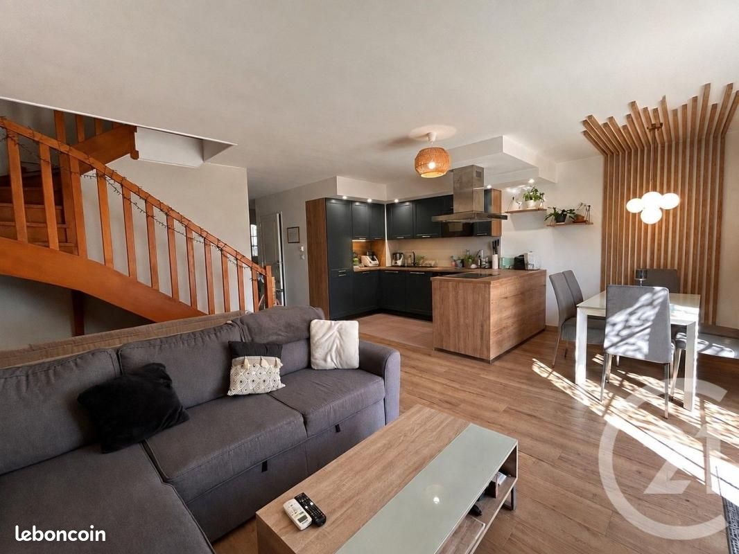 Maison 5 pièces 96 m² · à Juvignac · 96 m² · 295 000 €