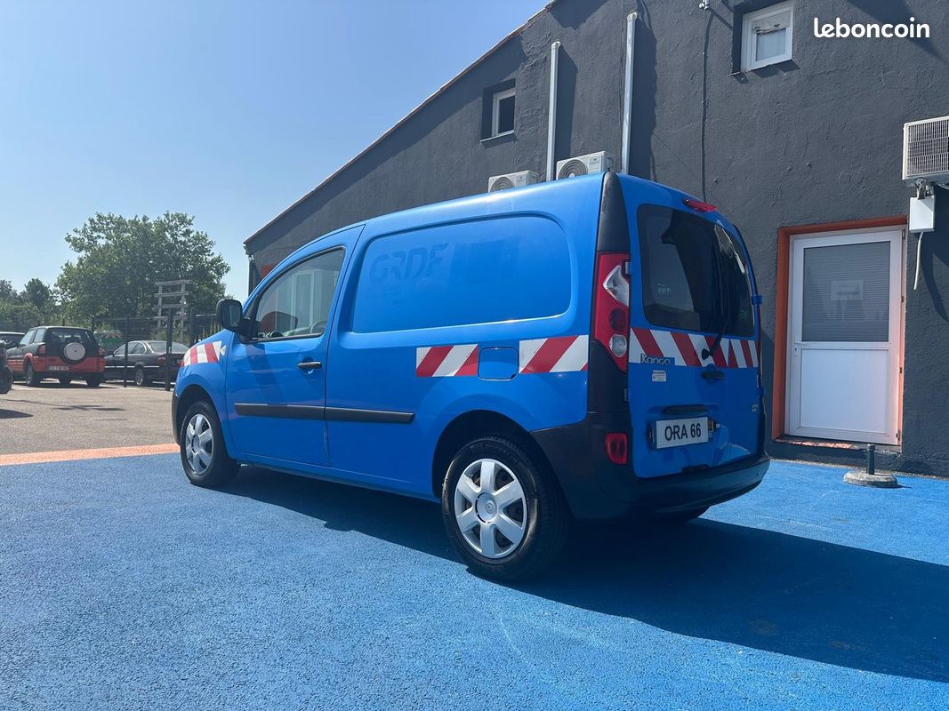 Renault Kangoo Break /Express / RENAULT KANGOO EXPRESS - L1 1.5 DCI 70 ECO2 GENERIQUE (image 7)