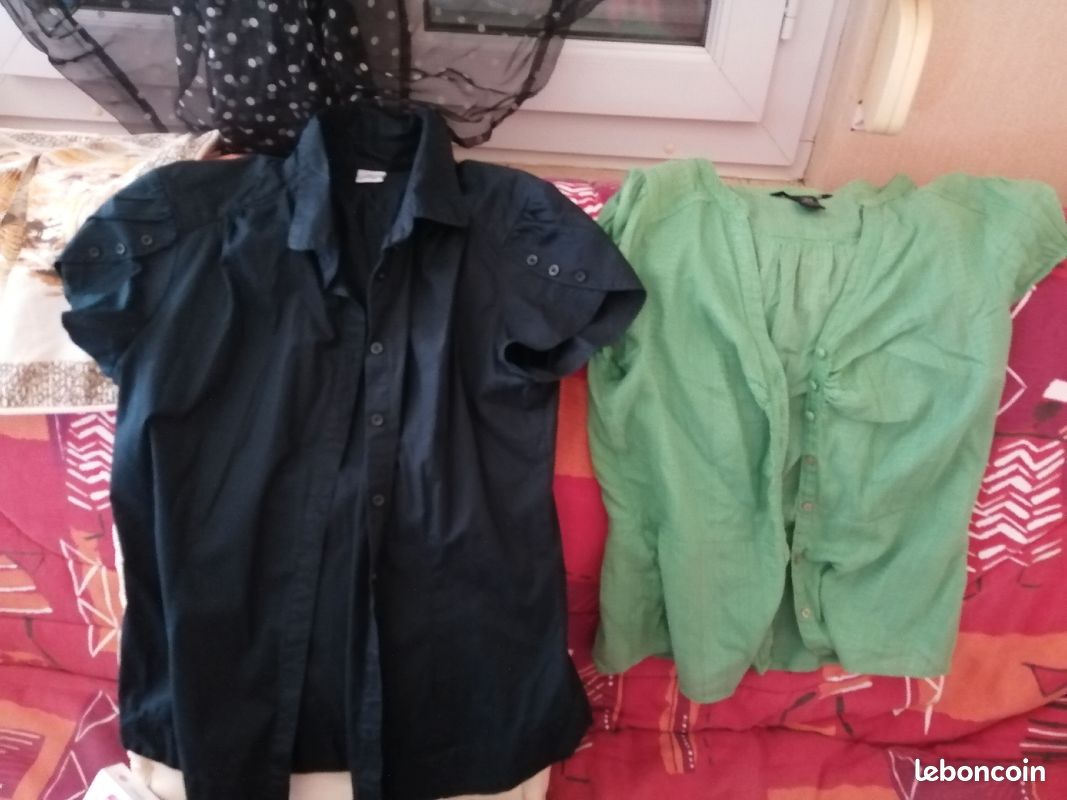 Chemisier, tee shirt taille 38/40 (image 2)