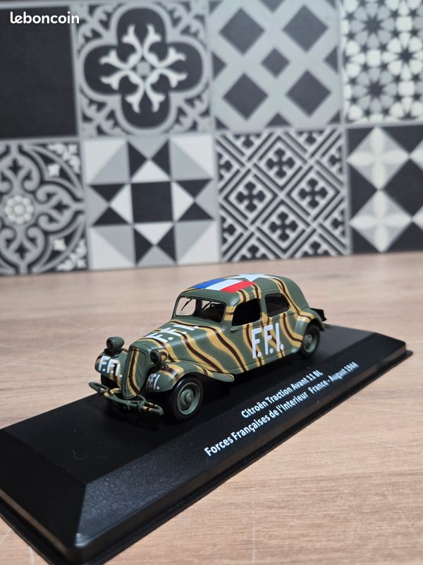 Kit Miniature Jielge 1/43 - Traction 11CV #99 Rallye Lyon Charbonnières 1953 - Citroën Résine