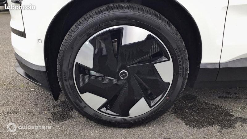 Volvo Ex30 Single Extended Range 272ch Ultra (image 9)