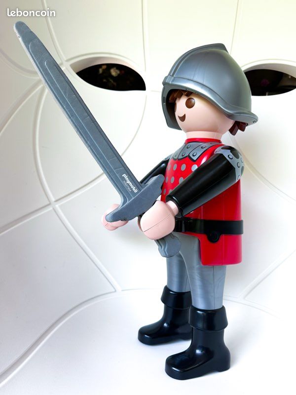 Grande Figurine Playmobil XXL 65 Cm - Chevalier Publicitaire Sur Pied - Allemagne