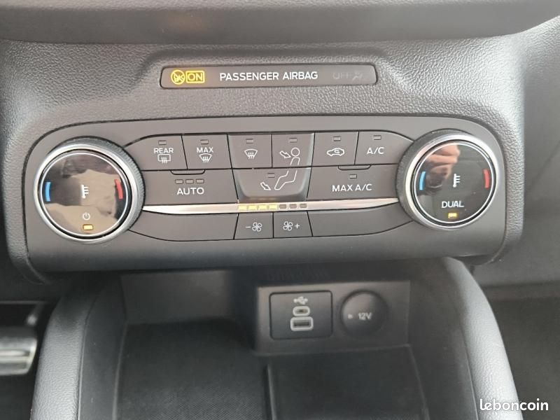 Ford Kuga 2.5 Duratec 190ch FHEV E85 Graphite Tech Edition BVA (image 23)