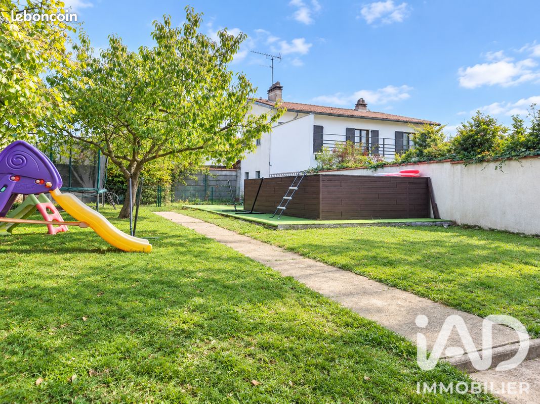 Maison 7 pièces 125 m² · à Montgeron · 125 m² · 359 000 €