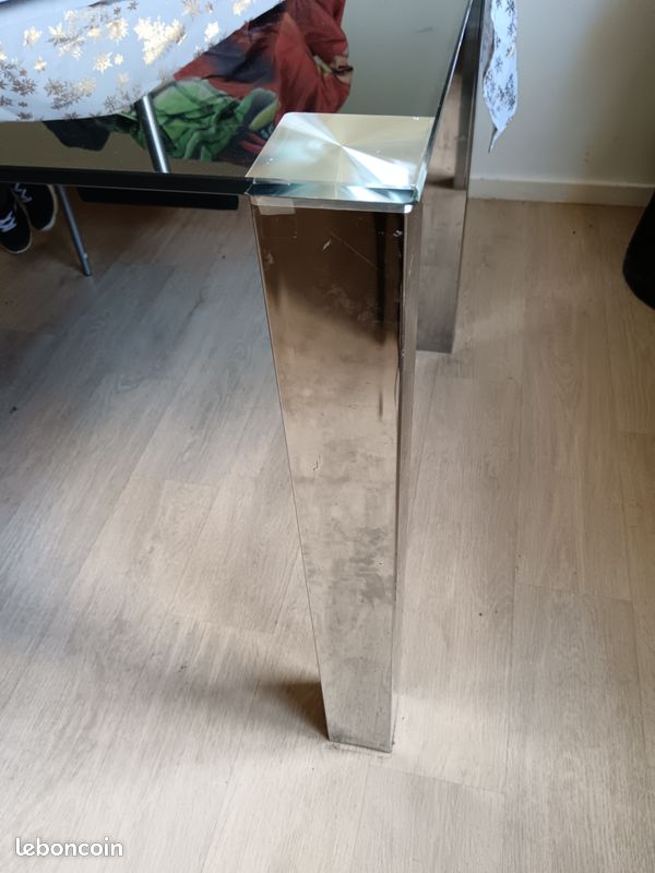 Table et chaise (image 3)