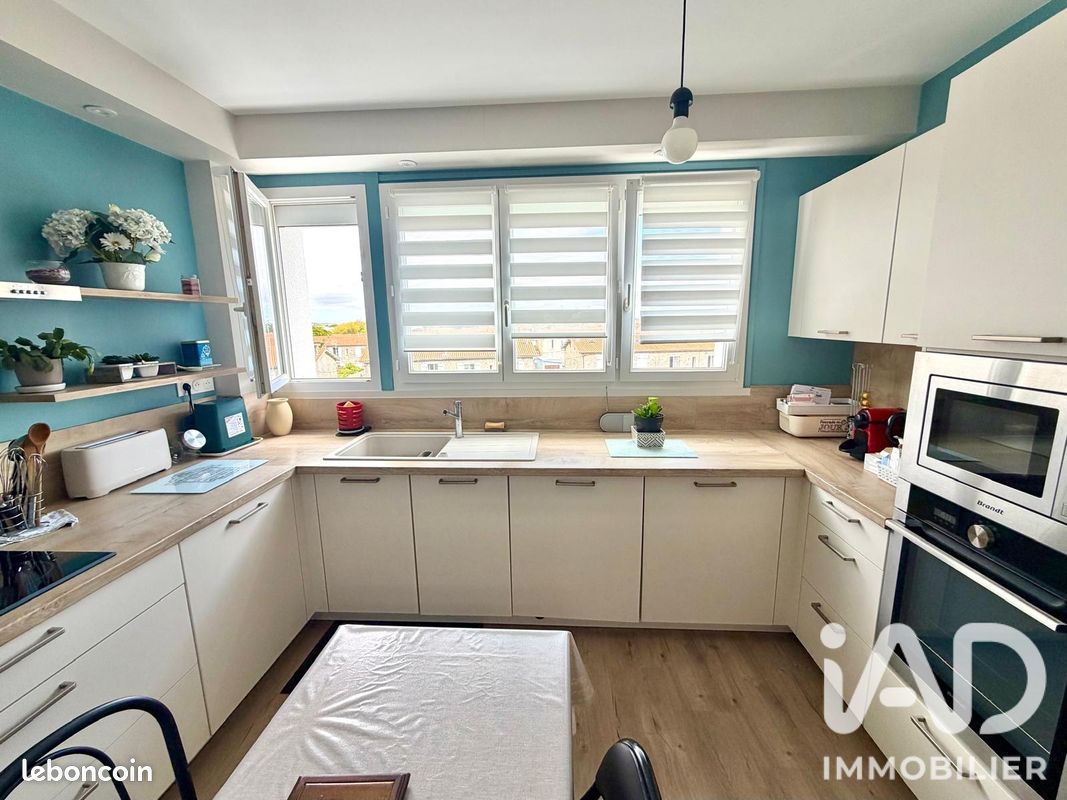 Appartement 3 pièces 62 m² · à La Rochelle · 62 m² · 230 000 €