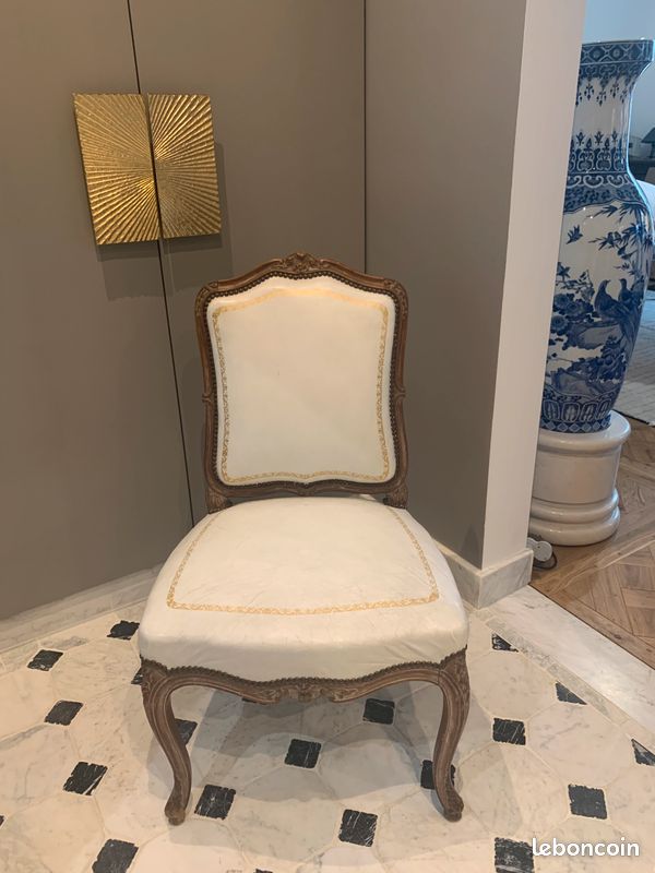 Lot de 8 chaises style Régence (image 1)