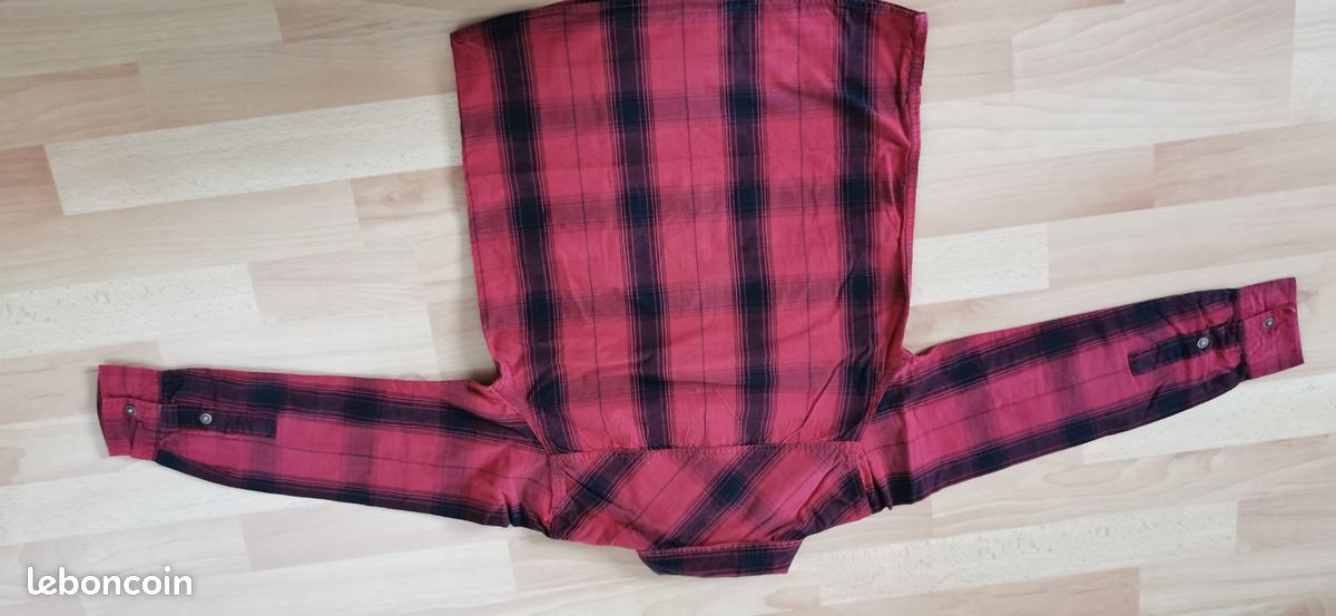 Chemise à carreaux (image 1)