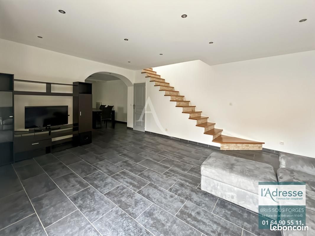 Maison 4 pièces 100 m² · à Forges-les-Bains · 100 m² · 361 000 €