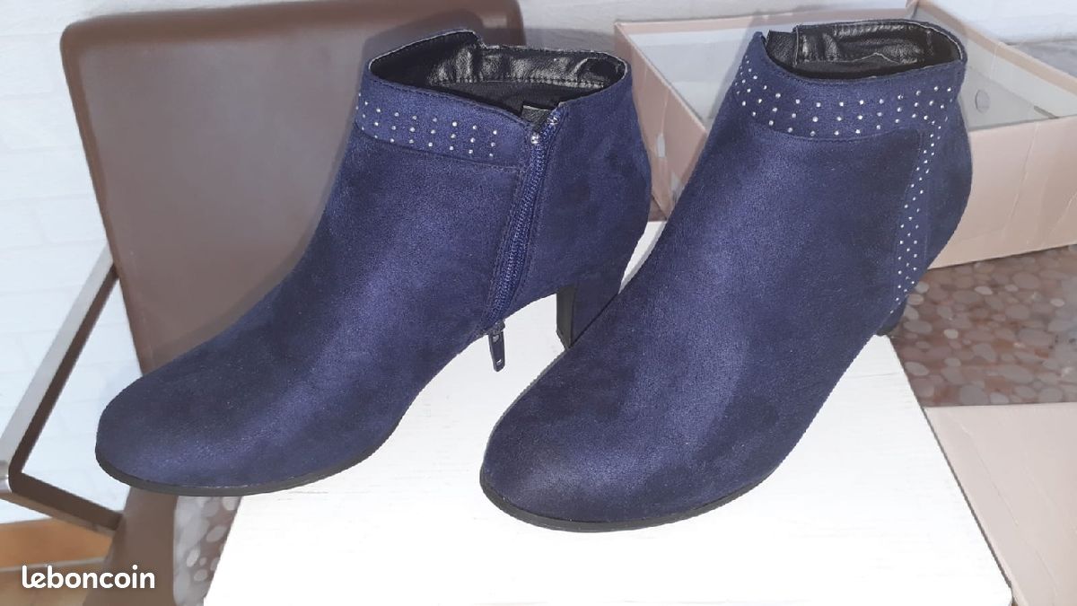 Chaussure bottines femme neuves (image 1)