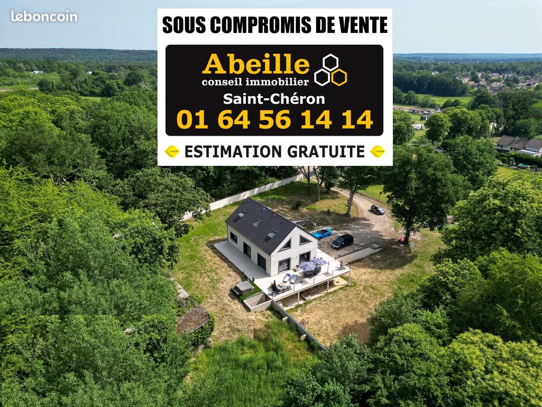 Maison 9 pièces 185 m² · à Angervilliers · 185 m² · 629 000 €