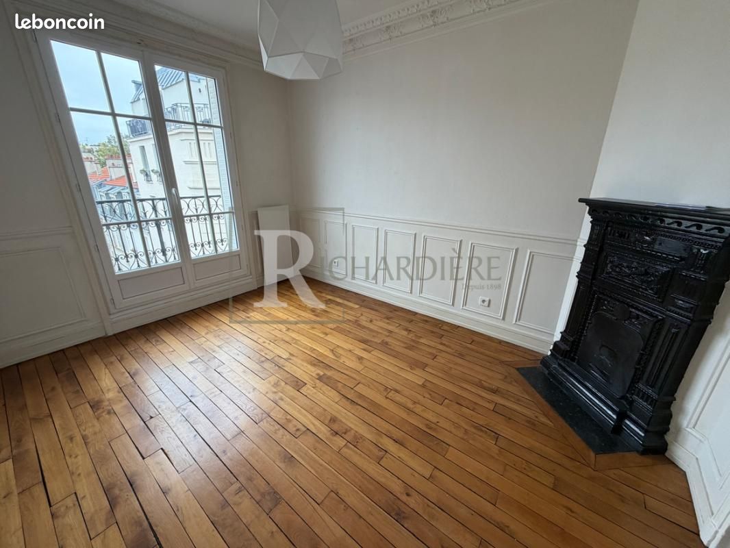 Appartement 2 pièces 39 m² · à Paris · 39 m² · 1 345 €/mois