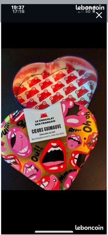 Porte-clés en métal et perles de verre fait main en forme de coeur
