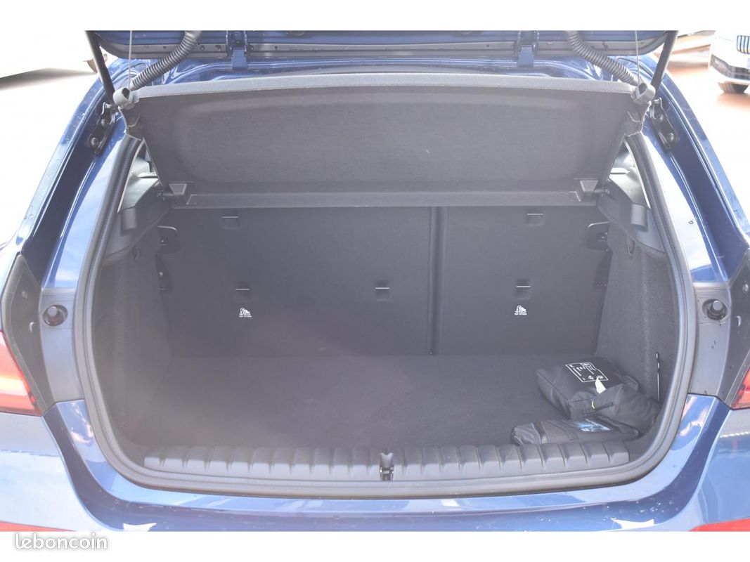 BMW SERIE 1 118i 136 ch DKG7 F40 (image 9)