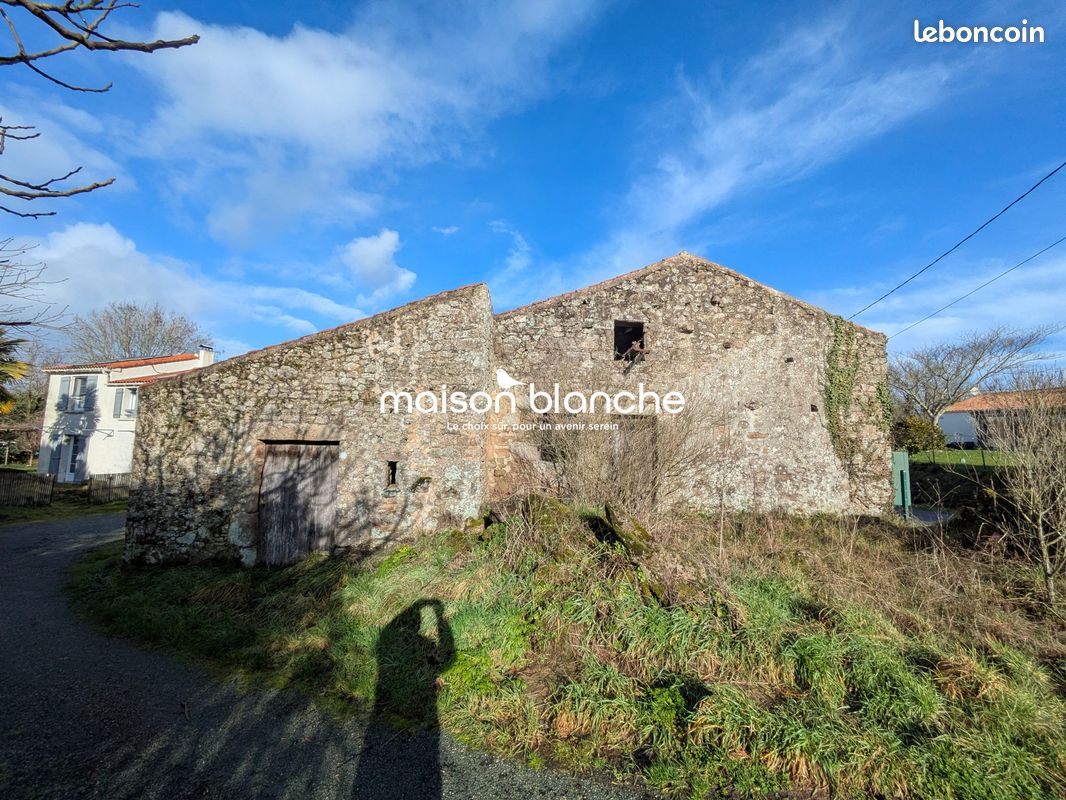 Immeuble 75 m² · à Rives de l'Yon · 75 m² · 29 900 €