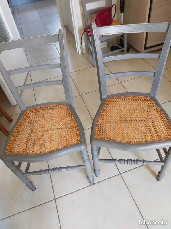 Lot 2 chaises Canées (image 1)