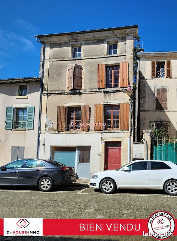Immeuble 5 pièces 108 m² · à La Mothe-Saint-Héray · 108 m² · 55 000 €