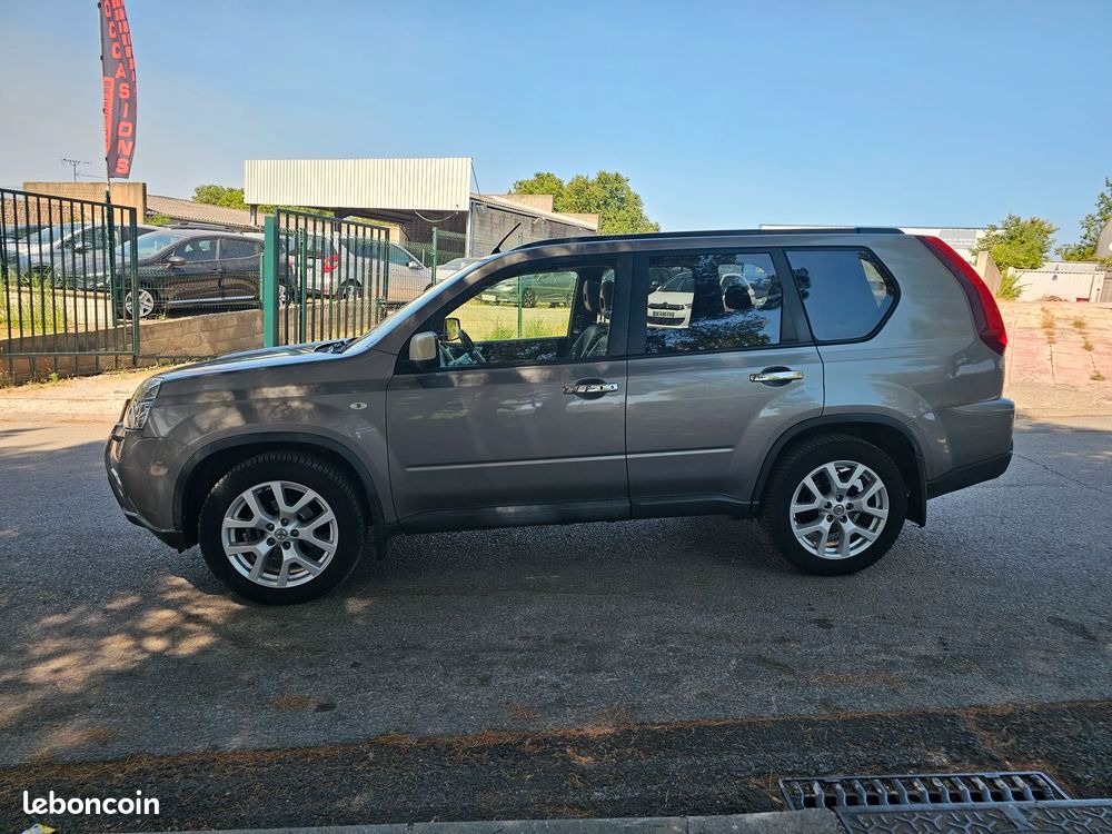 Nissan X-TRAIL 2.0 dCi 150 4X4 LE BVA 1ère Main (image 5)