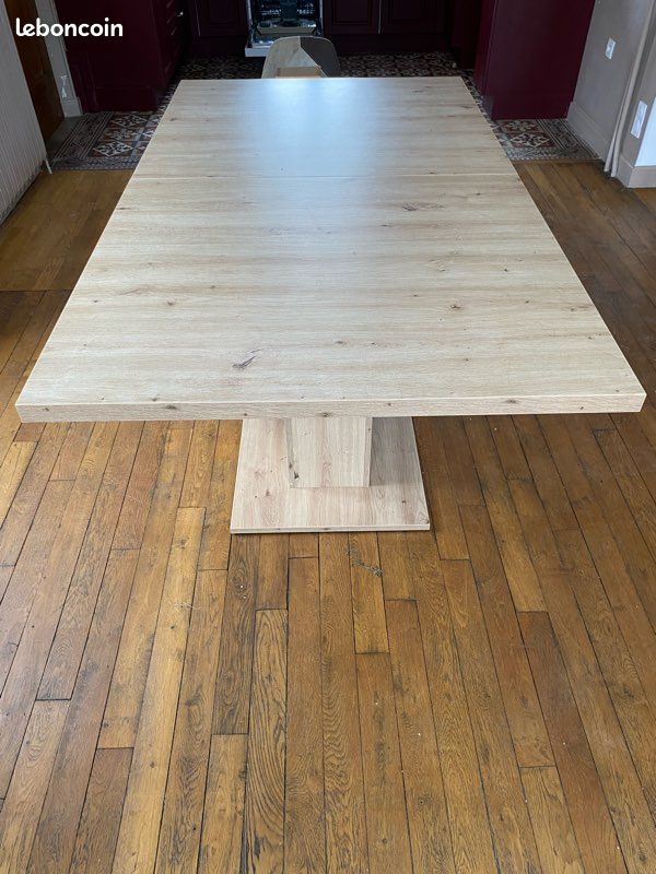 Table de Salle à manger (image 4)