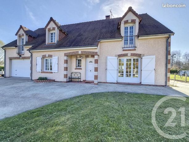 Maison 8 pièces 226 m²