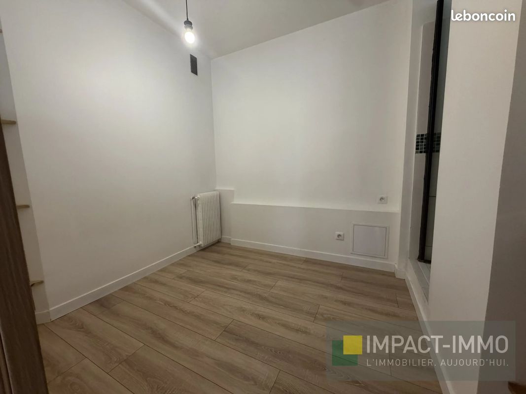 Appartement 2 pièces 31 m² · à Puteaux · 31 m² · 1 350 €/mois