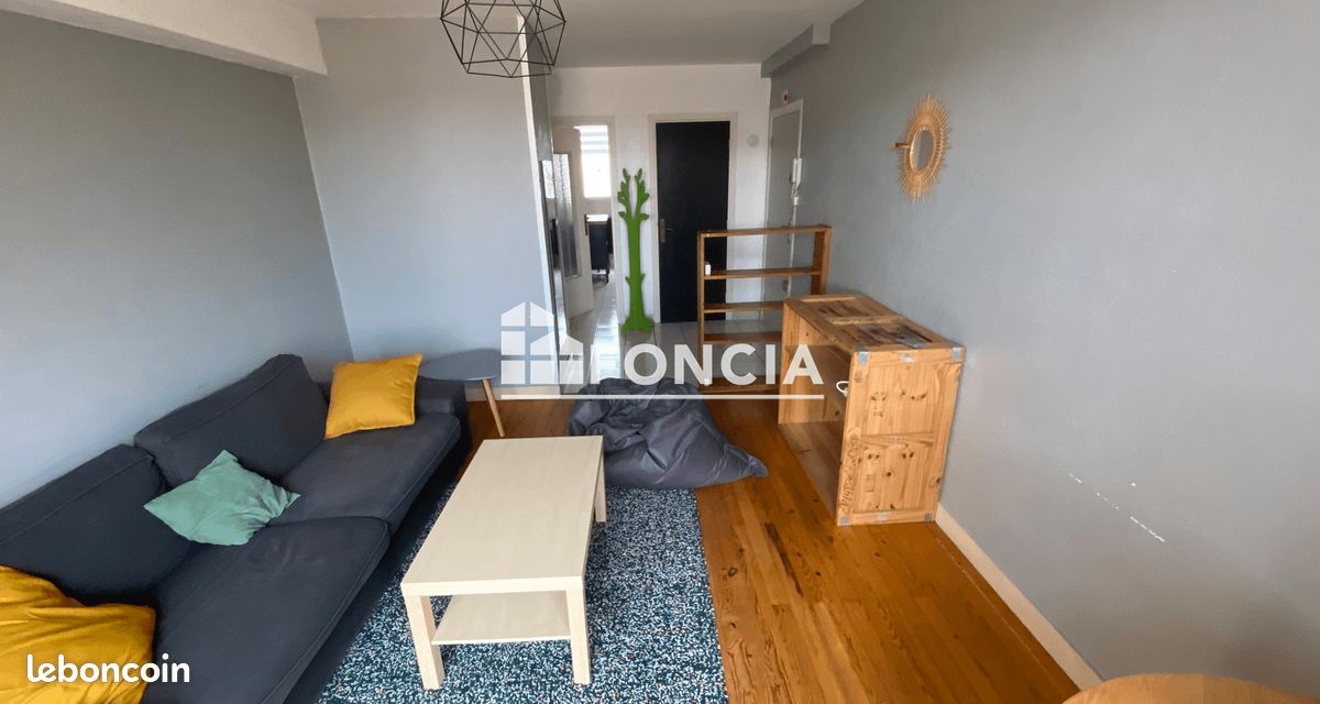 Appartement 3 pièces 58 m² · à Saint-Étienne · 58 m² · 610 €/mois