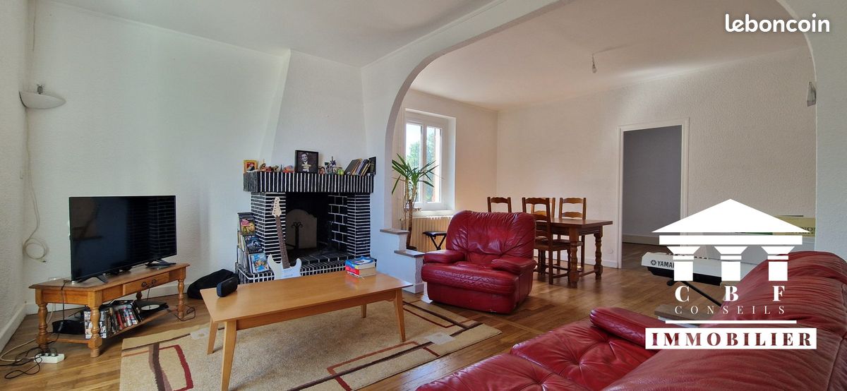 Appartement 6 pièces 122 m² · à Saint-Marcel · 122 m² · 139 000 €