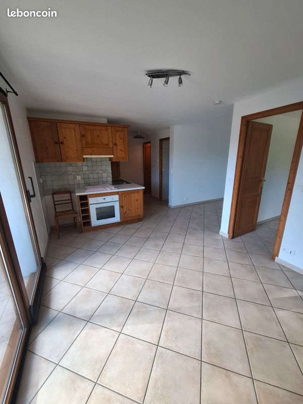 Appartement 2 pièces 37 m² · à Les Villards-sur-Thônes · 37 m² · 850 €/mois