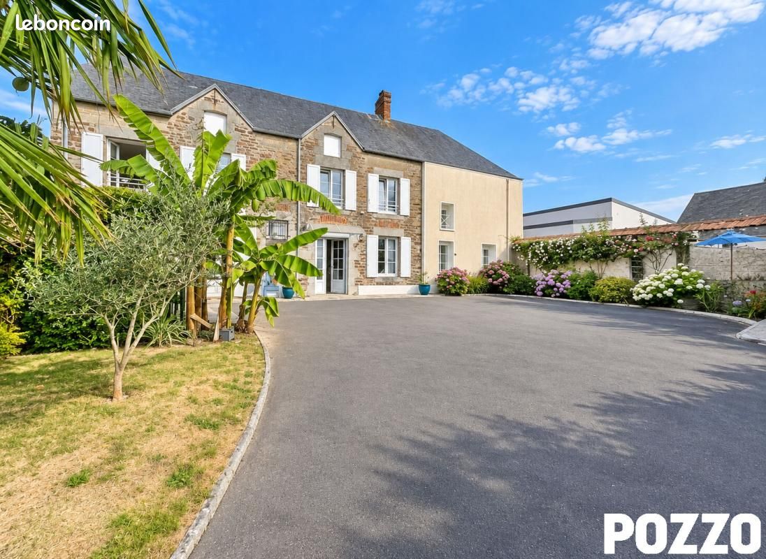 Maison 7 pièces 184 m² · à Bréhal · 184 m² · 399 000 €